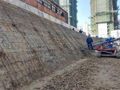 博湖建筑边坡支护